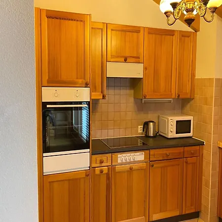 With Alpine Gateway Apartment