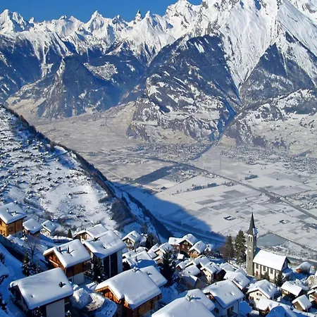 With Alpine Gateway * Veysonnaz